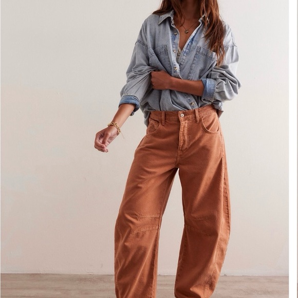 NWOT FREE PEOPLE MID RISE BARREL JEANS SIZE 27, one and only custom dyed pair - Picture 2 of 6